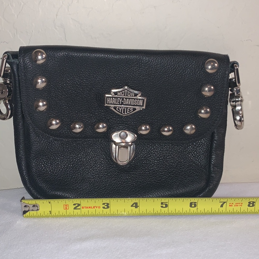 HARLEY-DAVIDSON BRAND NEW BLACK LEATHER PUSH LOCK BELT BAG - Picture 5 of 6